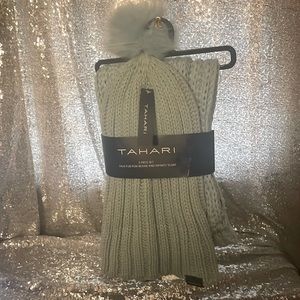 Tahari winter hat and scarf set NWT